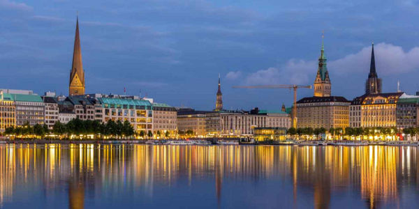 Hamburg by Night